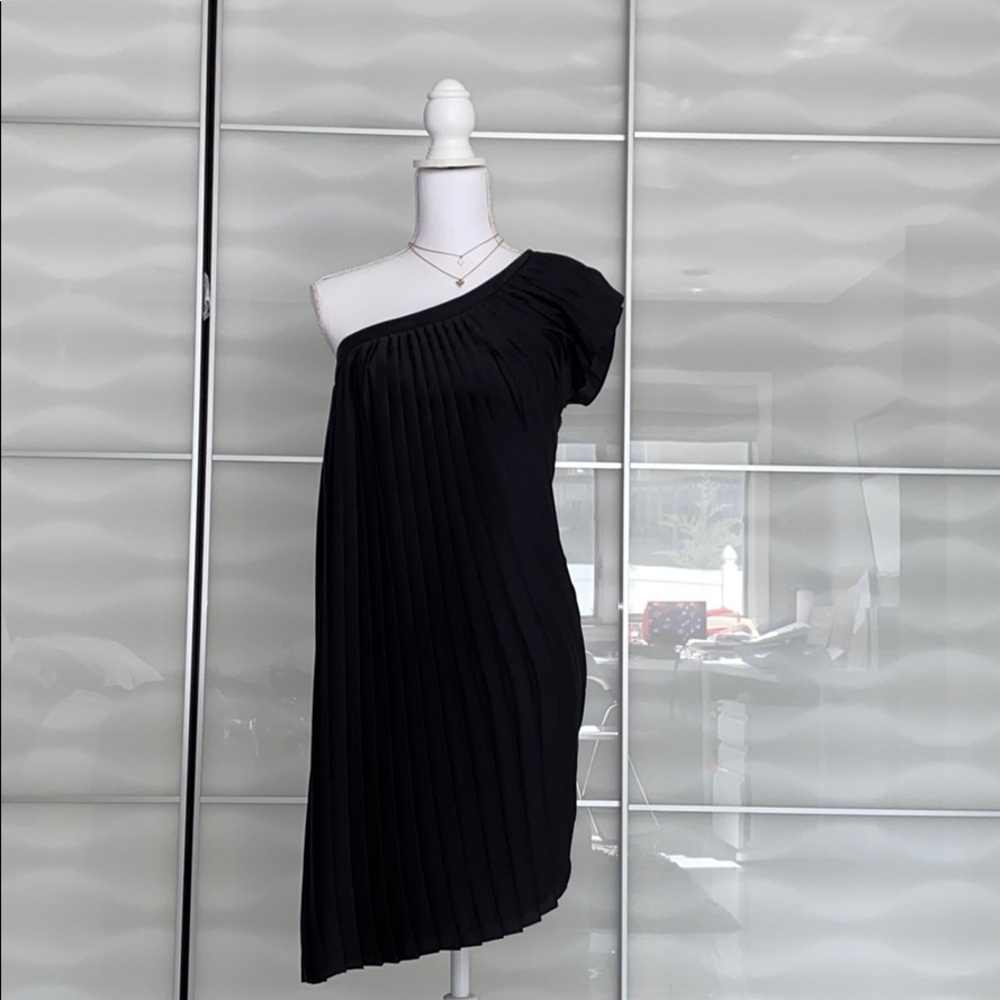 ‼️All Saints One Shoulder accordion dress ‼️
